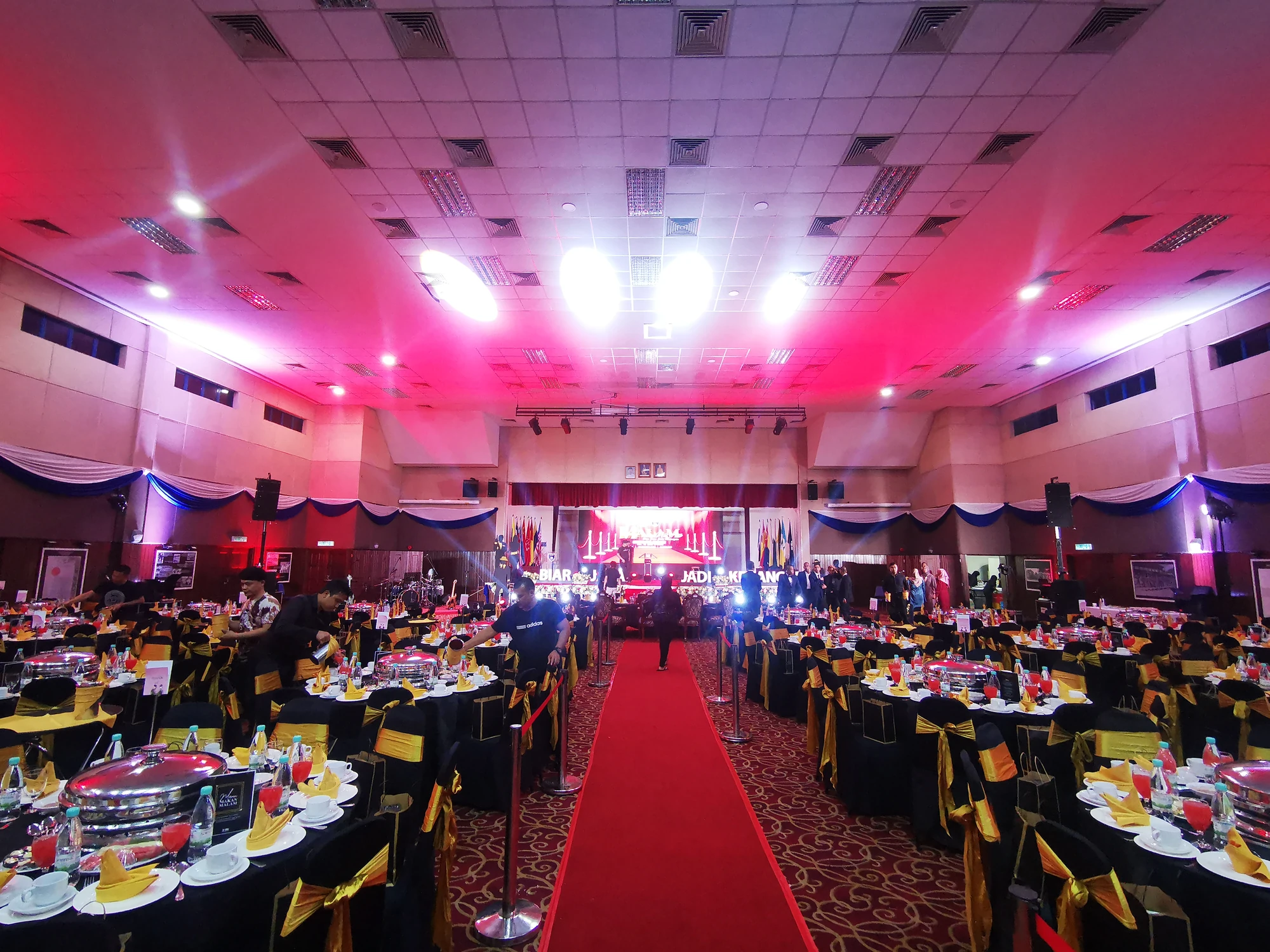 City Color Light at an event, photo 7