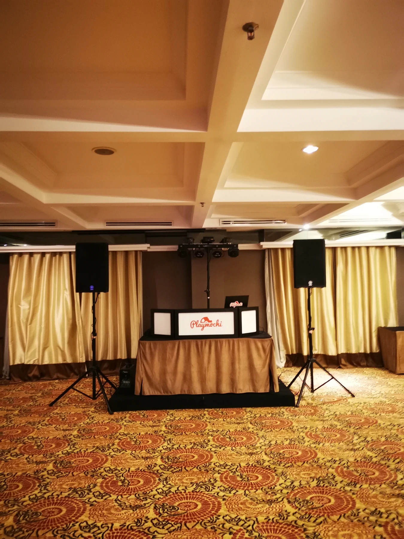 Standard — event media