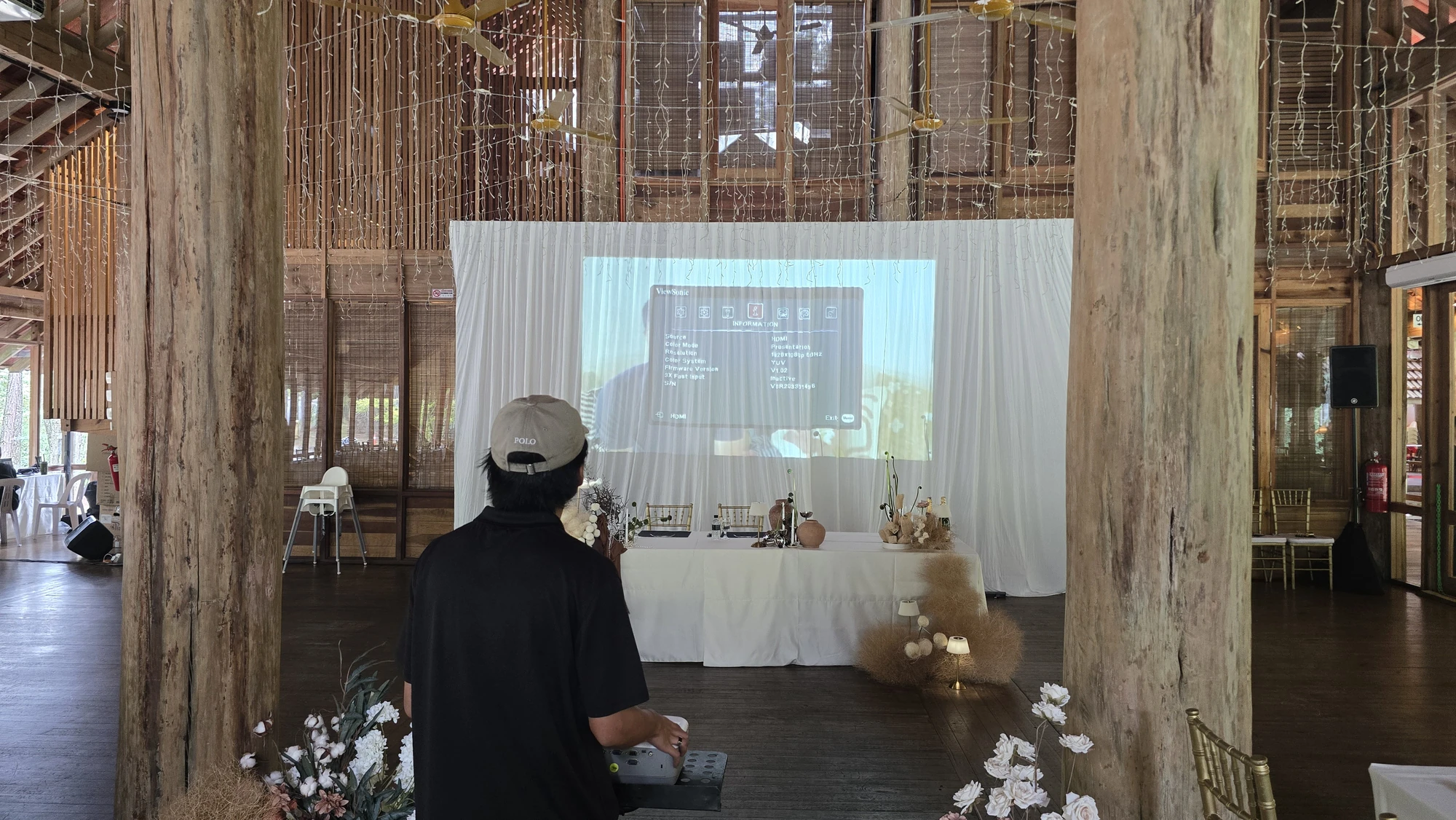 Projector + Screen — event media